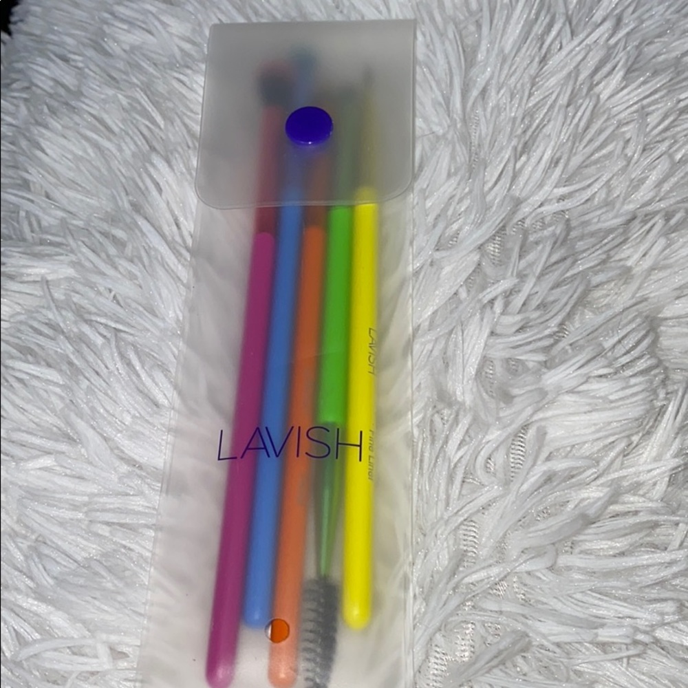Lavish eye brush neon set